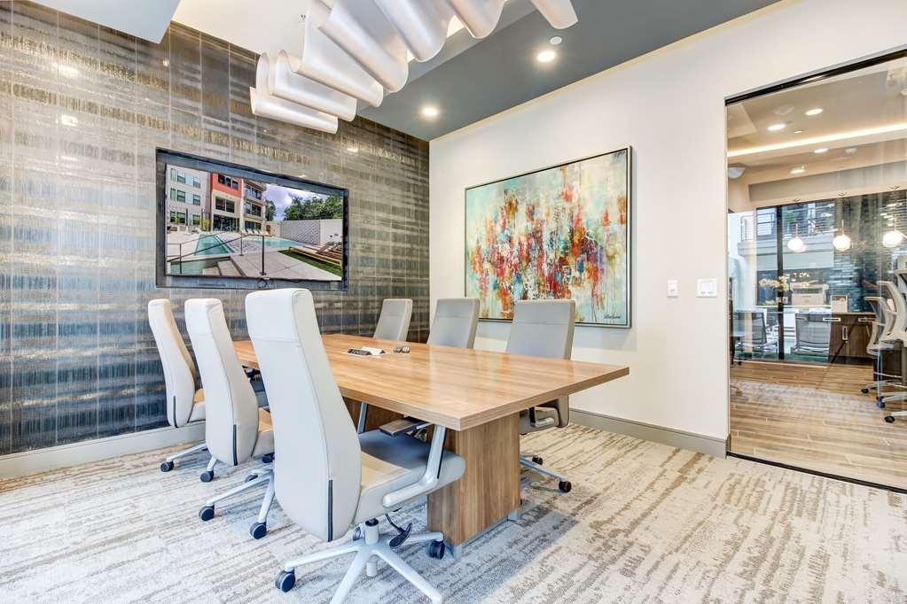 Sentral East Austin At 1614 E. Sixth Hotel Facilities photo