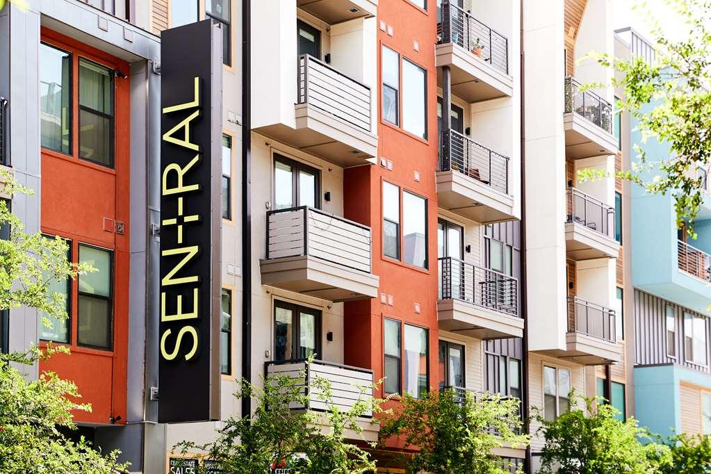 Sentral East Austin At 1614 E. Sixth Hotel Exterior photo