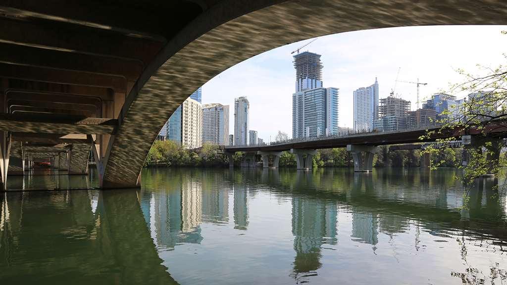 Sentral East Austin At 1614 E. Sixth Hotel Amenities photo